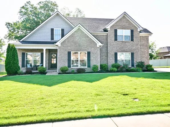 2309 Tin Cup Dr, Murfreesboro, TN 37128