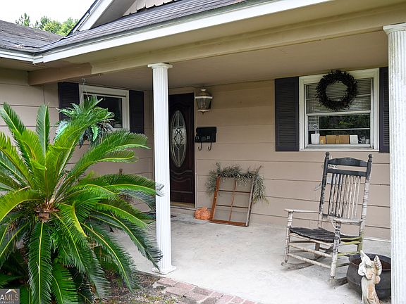 5th image of 1301 Dean Dr