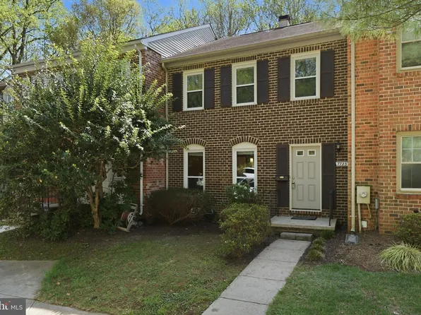 7723 Heatherton Ln, Potomac, MD 20854
