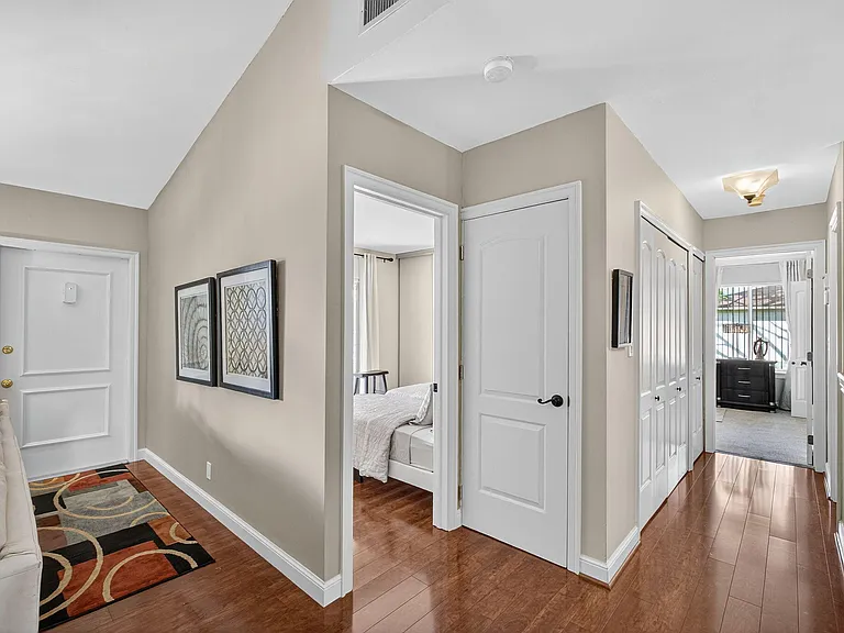 6485 Chasewood Dr #G — Photo 10