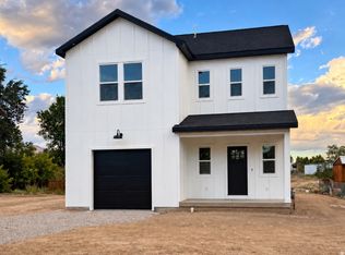 340 W Orange Ave, Castle Dale, UT 84513