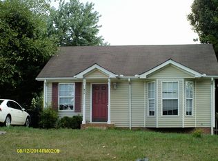 817 Washington Ave, Oak Grove, KY 42262