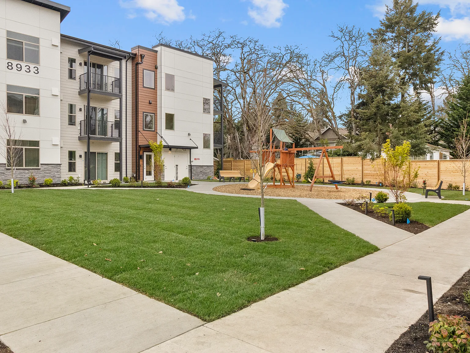 Heron Heights — Photo 3