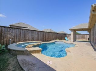 1122 Leafy Glade Rd, Forney, TX 75126
