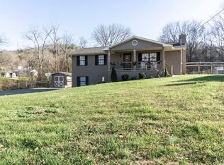 8000 Wilnoty Dr, Knoxville, TN 37931
