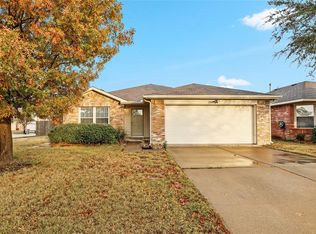 2000 Ash Dr, Forney, TX 75126