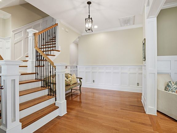 5th image of 7021 Schooner St