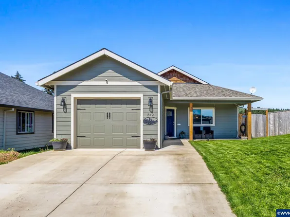 312 NW Hope Ct, Willamina, OR 97396