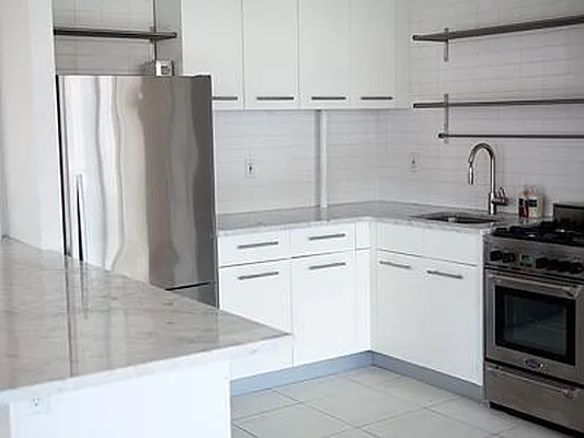 Rented by Warburg | media 5