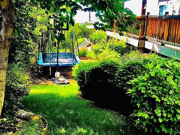 5th image of 1742 S Wasatch Dr