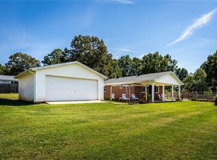 300 Eastview Rd, Pelzer, SC 29669