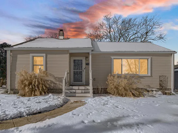 7528 Marshall St, Merrillville, IN 46410