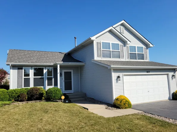 1012 Phelps Ln, Shorewood, IL 60404