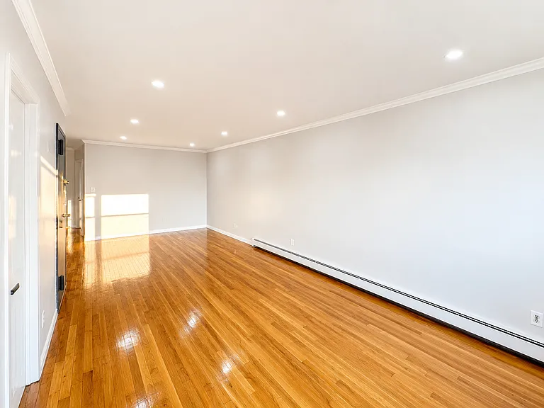 25-01 45th St #3F — Photo 13