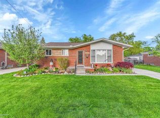 29306 Elmwood Ct, Saint Clair Shores, MI 48081