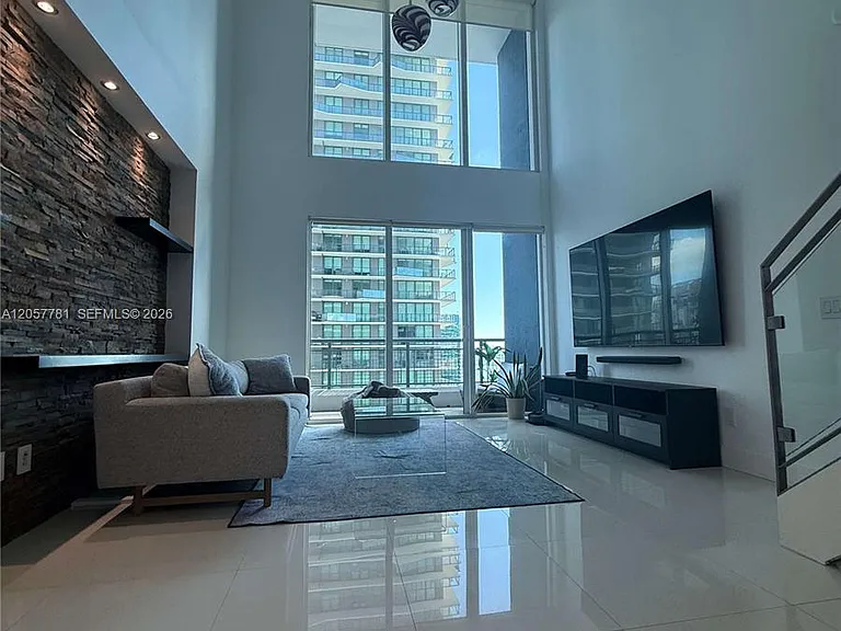 60 SW 13th St #3808 — Photo 12