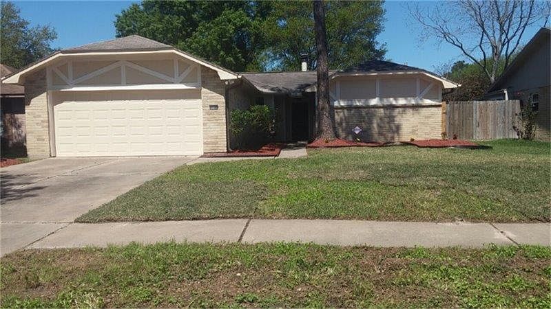 1st image of 24106 Griffin House Ln