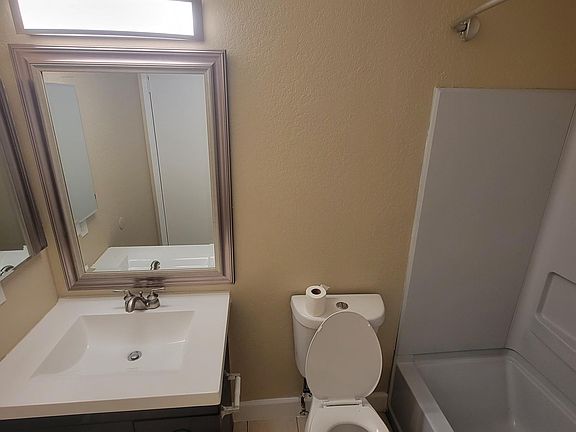 5th image of 3939 Madison Ave APT 139