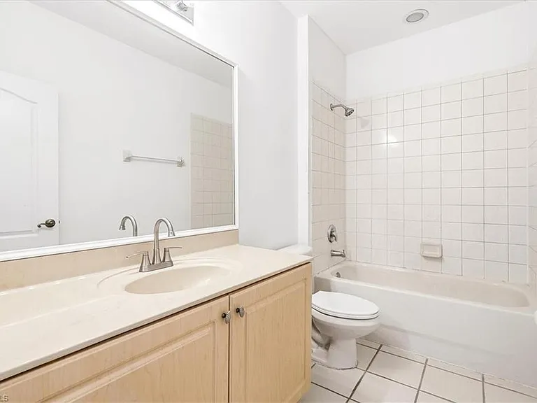 7070 Venice Way #2904 — Photo 33