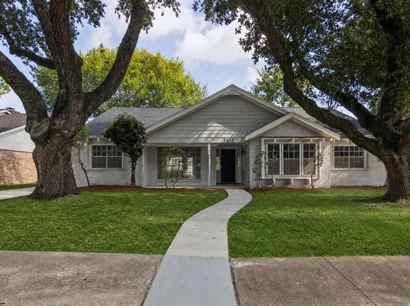 7610 Westwind Ln, Houston, TX 77071