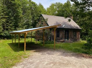 167 Valley Rd, Waterford, ME 04088