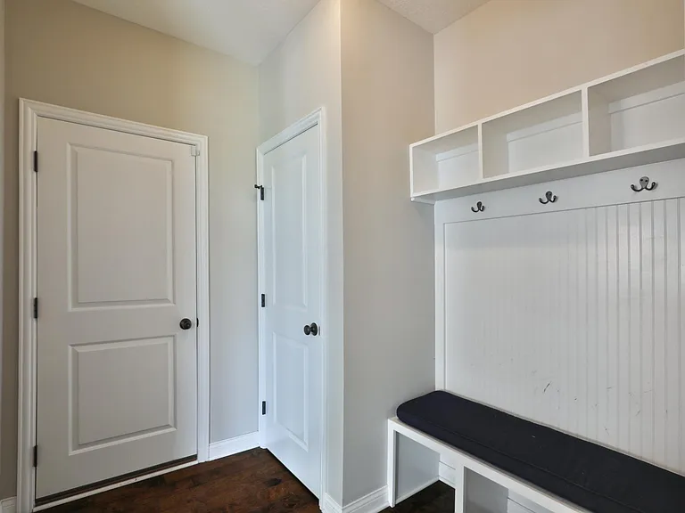 1412 Leesland Dr — Photo 20