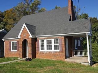 917 Bob Gregory St, Martinsville, VA 24112