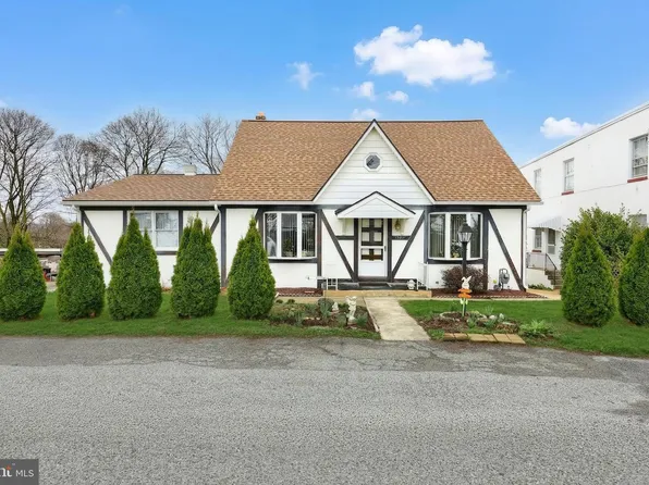 1386-1388 W Princess St, York, PA 17404