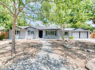 278 W San Carlos Ave, Fresno, CA 93704
