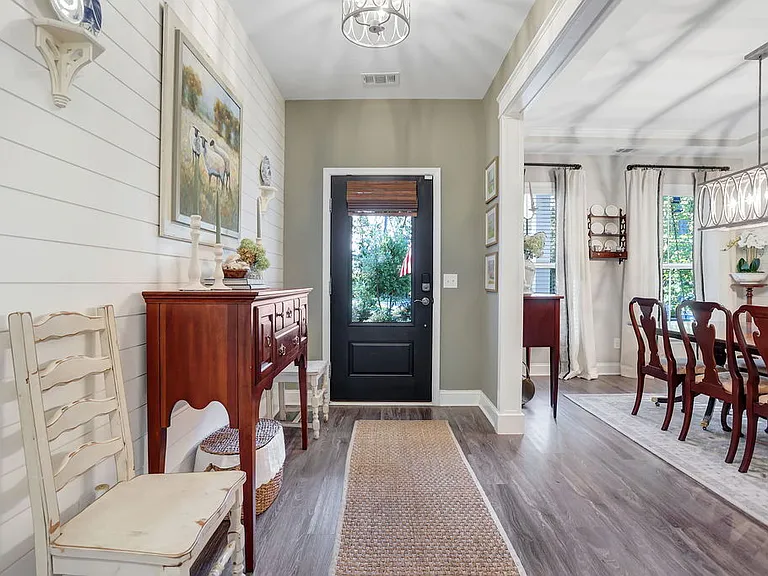 815 Waterways Pkwy S — Photo 23