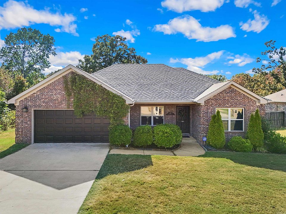 1st image of 577 Crepe Myrtle Loop