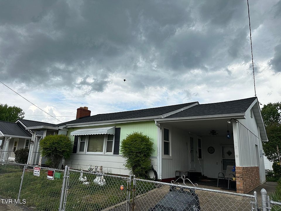 1st image of 2206 Maxwell Ave