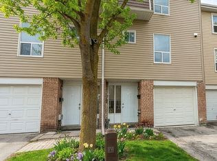 40 Ellis Dr, Brampton, ON L6T4C4