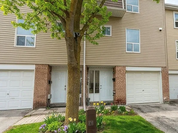 40 Ellis Dr, Brampton, ON L6T 4C4