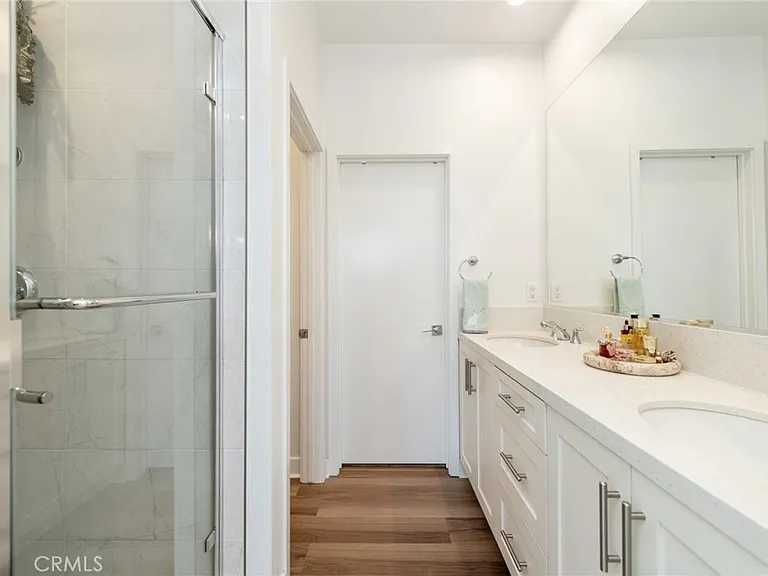 1515 W Bushell St — Photo 7