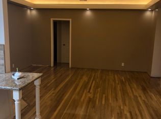 3700 E Poppy St, Long Beach, CA 90805