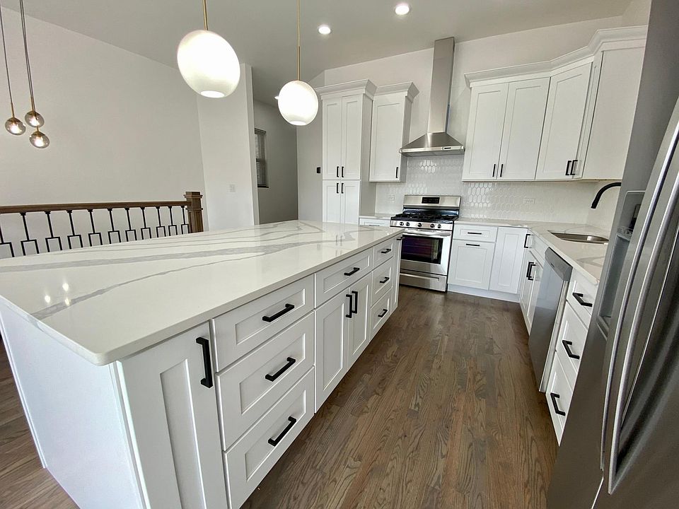1st image of 1650 W North Ave #2