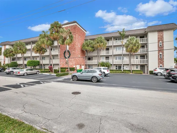 3111 NE 51st Street #103, Fort Lauderdale, FL 33308