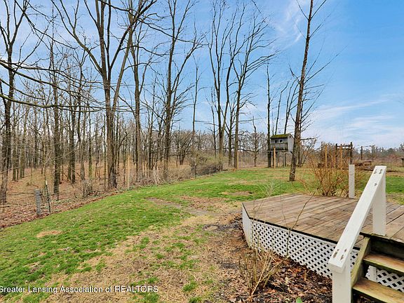 5th image of 8885 E Jones Rd
