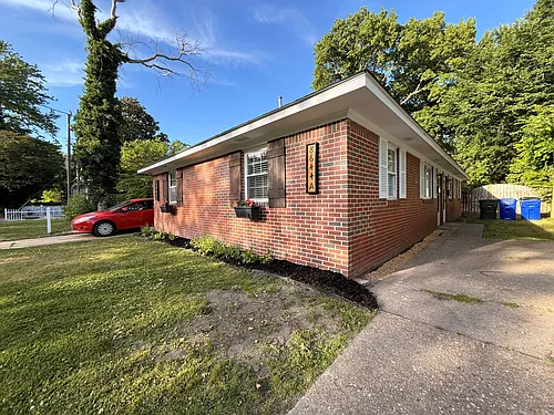 8644 Chesapeake Blvd #A Photo 1