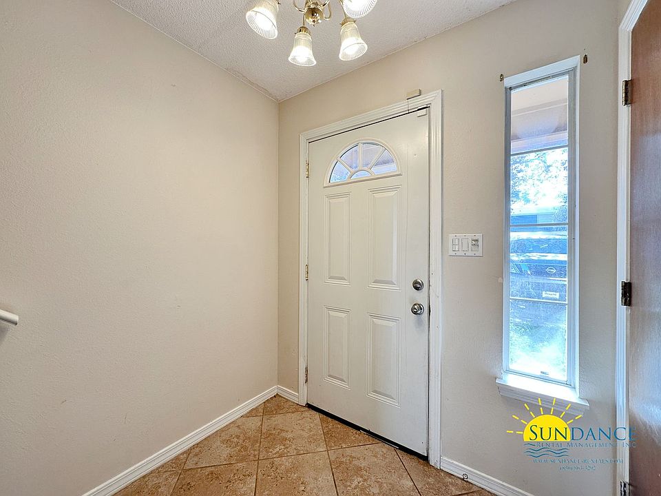 1st image of 1823 Whispering Oaks Ln