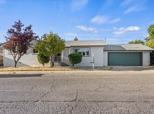 1983 17th St, Olivehurst, CA 95961