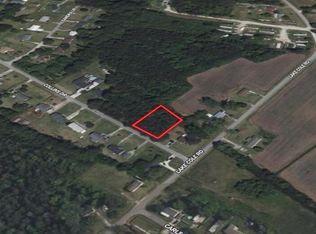 35 Collins Dr, Midway Park, NC 28544