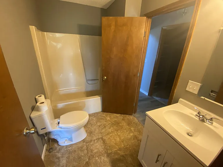 10436 Township Highway 17 #J — Photo 28