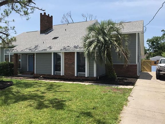 2nd image of 2933 Fairmont Dr