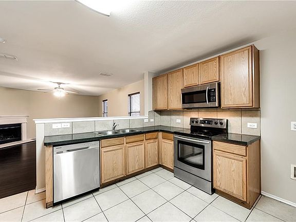 2nd image of 1124 Junegrass Ln