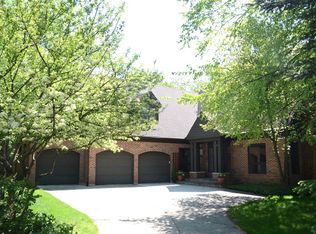 1130 Black Stallion Ct, Naperville, IL 60540