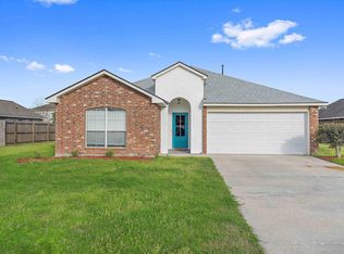 36020 Portsmouth Dr, Denham Springs, LA 70706