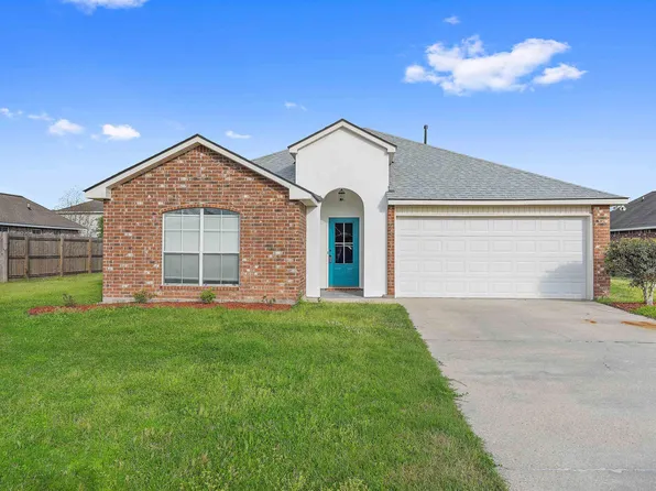 36020 Portsmouth Dr, Denham Springs, LA 70706