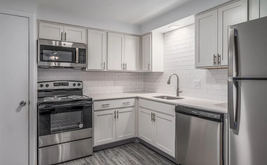 Randall House Apartments